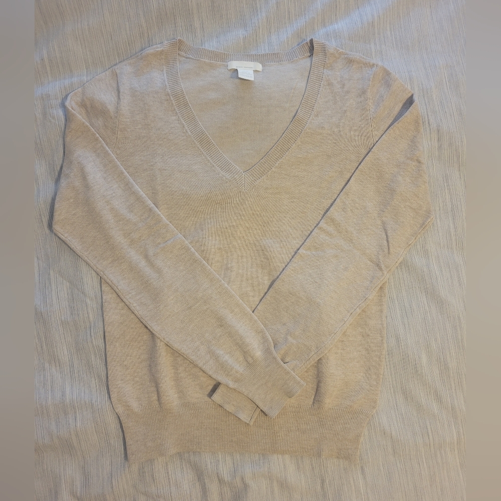 EUC H&M Basic V-Neck Sweater (Size XS, Beige)